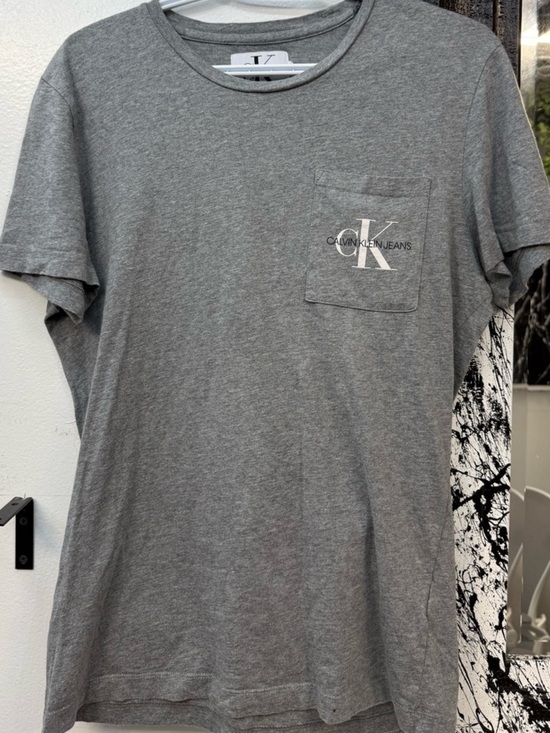 Calvin Klein Jeans Other - Calvin Klein Jeans Men's Heather Gray Pocket Tee